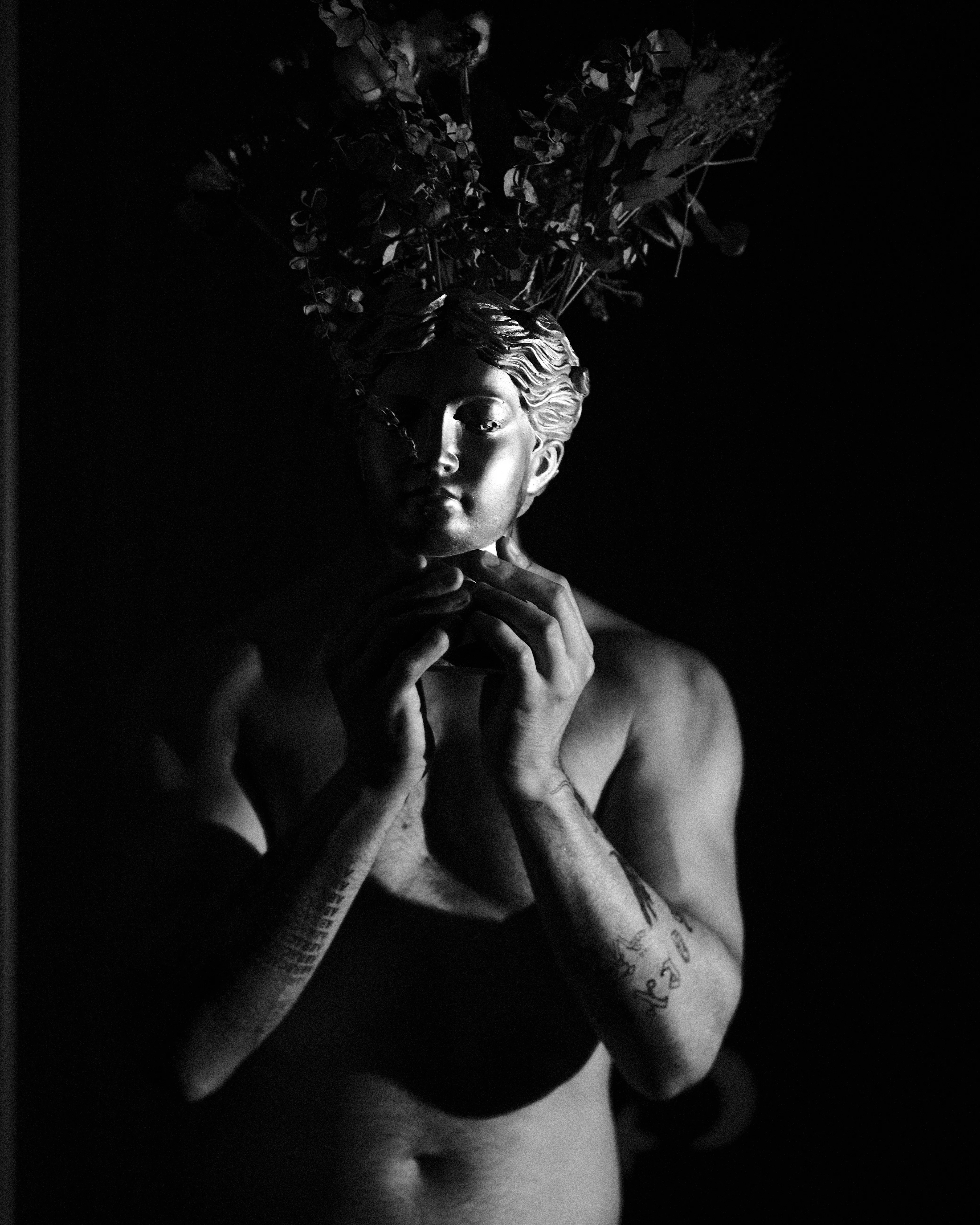 Portrait photograph, 17