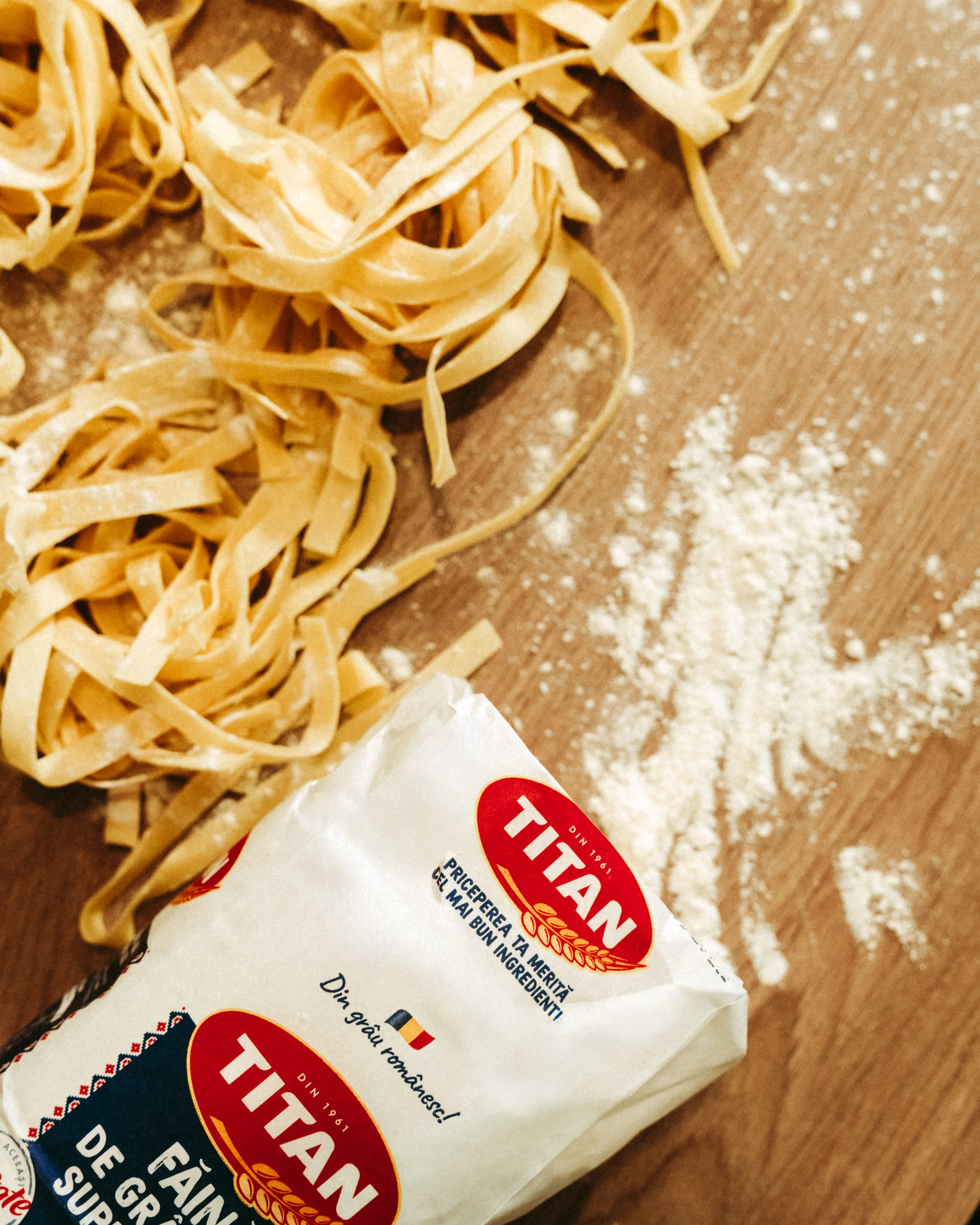 Fresh handmade tagliatelle pasta dusted with flour